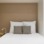 Typical Parisian Studio in Le Marais#4 pers