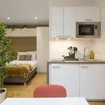 Typical Parisian Studio in Le Marais#4 pers